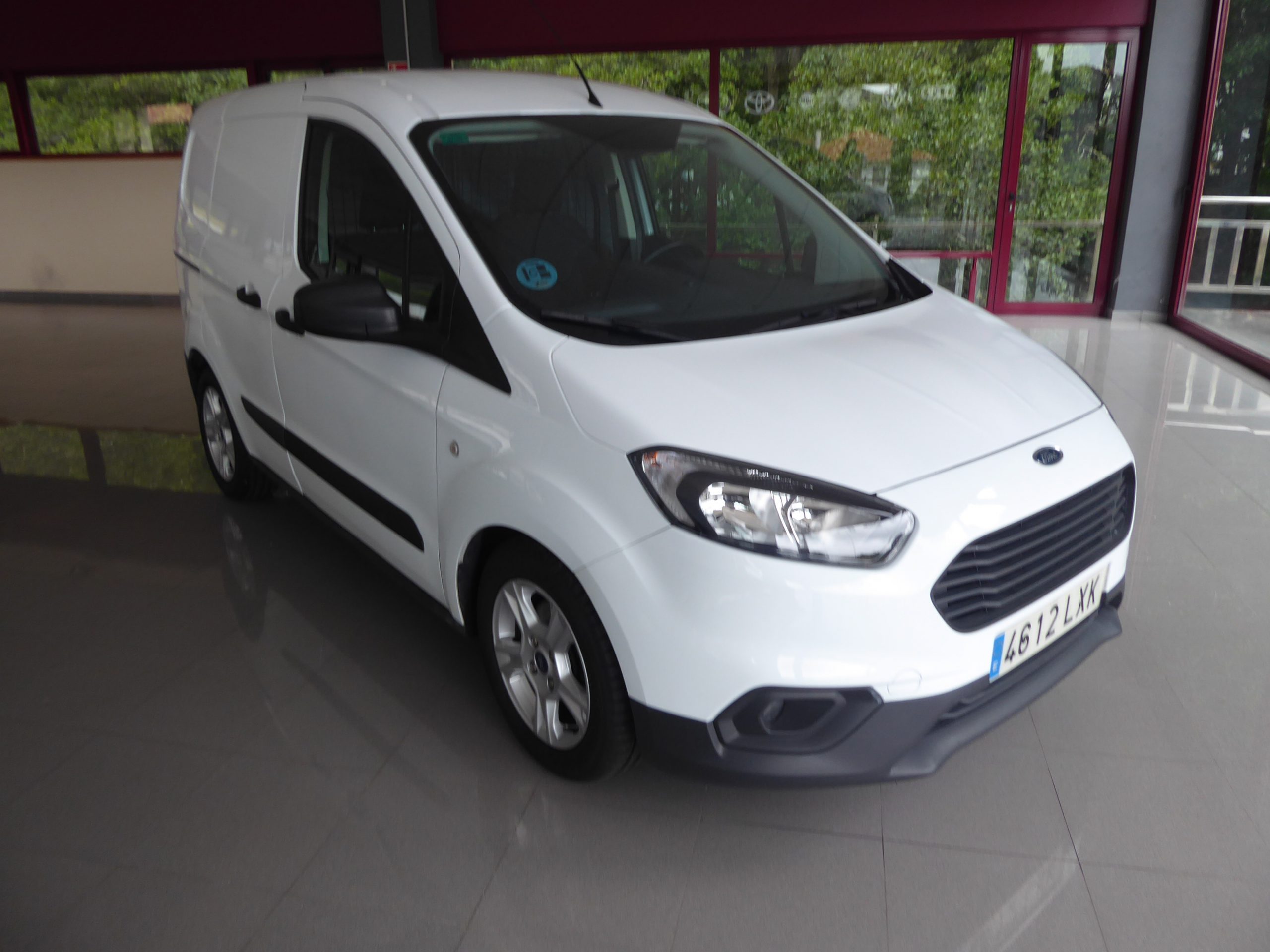 FORD TRANSIT COURIER VAN 1.5 TDCI (100CV) TREND